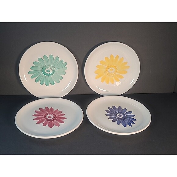 Vintage Paradox Set Of 4 Flower Dessert Plates/Salad 7" in diameter  BOHO- Italy - Picture 2 of 14